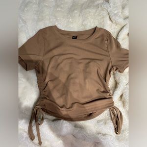 SHEIN Cropped Scrunched Tee